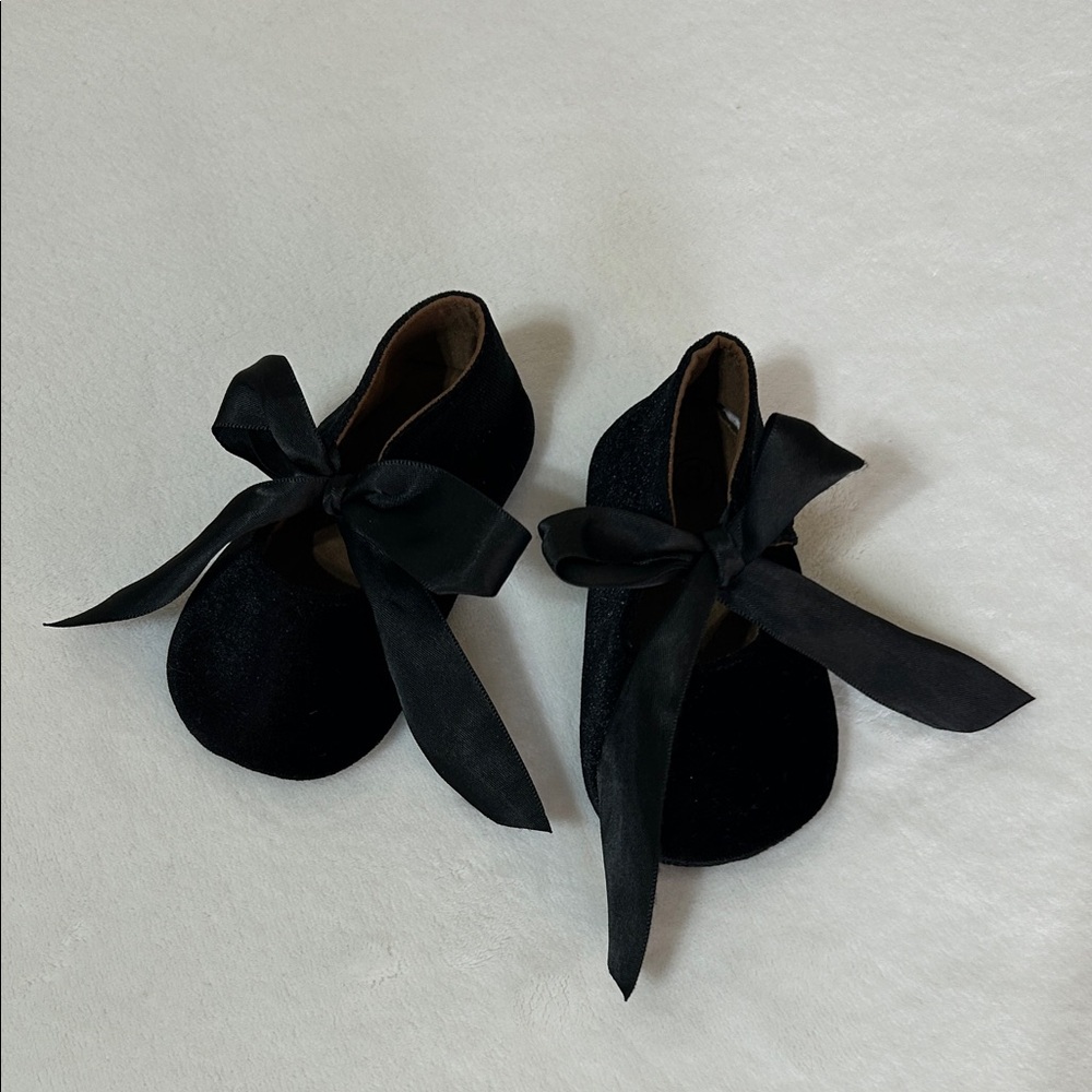 Elegant Black Kids Dress Shoes with Ribbon
